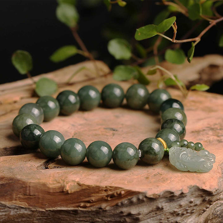 Green Jade Bracelet with Pixiu – Invite Wealth & Calming Energies
