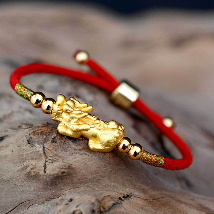 Feng Shui Piyao Wealth Bracelet – Red/Black String