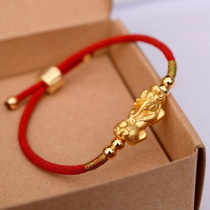 Feng Shui Piyao Wealth Bracelet – Red/Black String